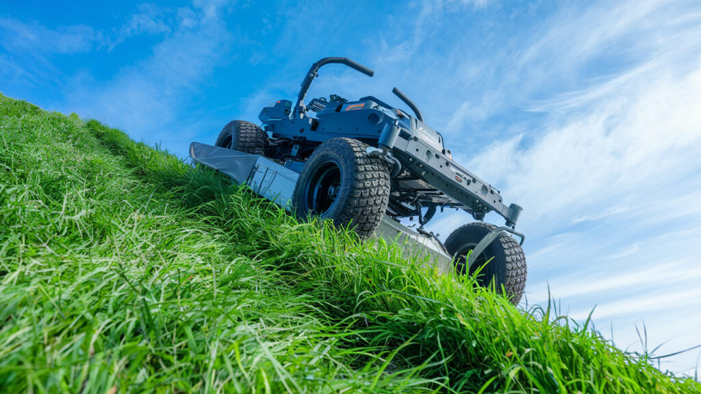 Zero Turn Mowers That Handle Slopes Without Losing Traction
