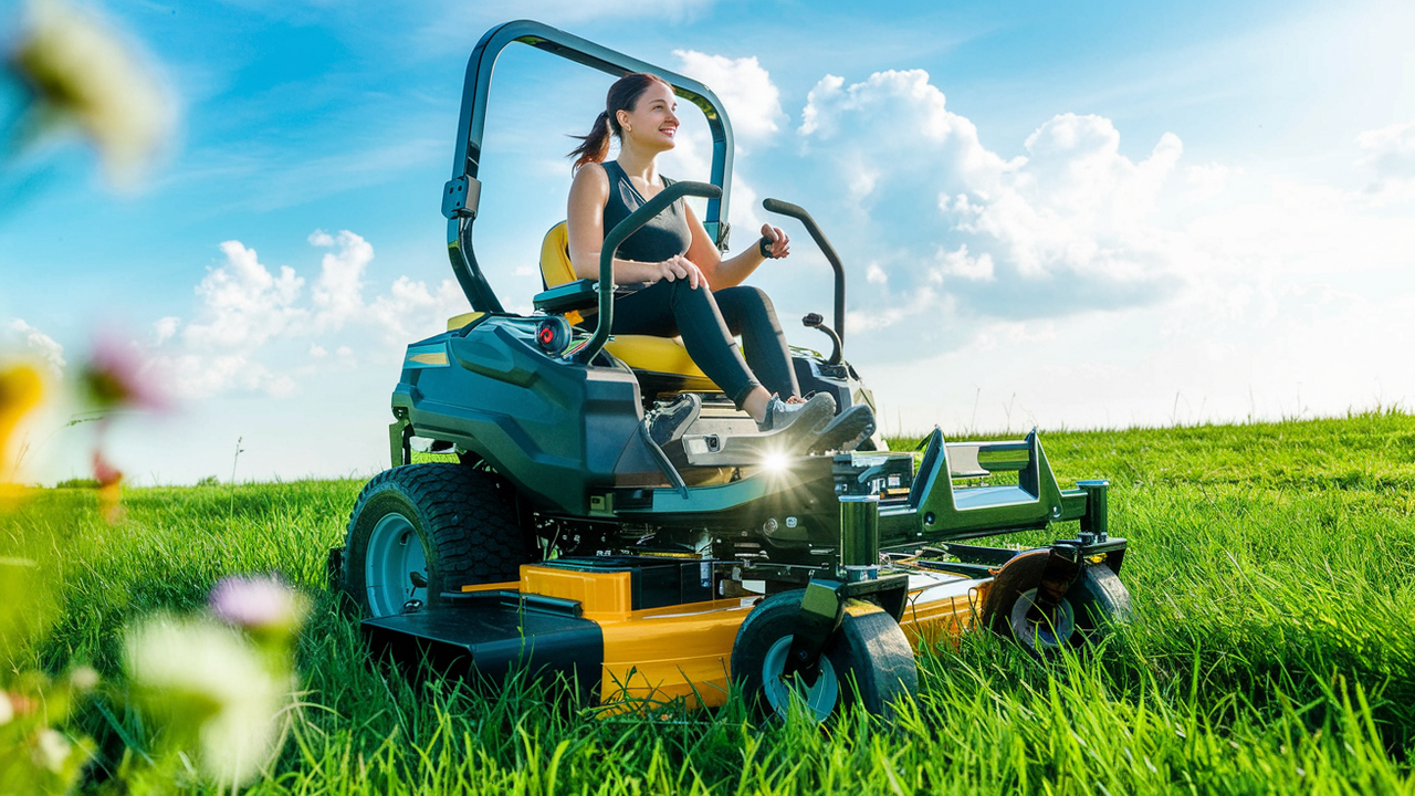 Best Zero Turn Mowers for Women and Smaller Operators